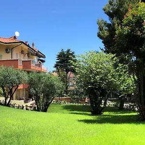 https://residenza-verdemare.emilia-romagnahotels.net